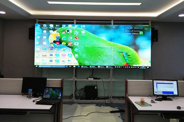 如何挑選無(wú)縫拼接屏？在此之前需要了解這些知識(shí)