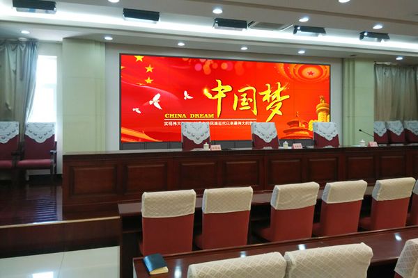 無(wú)縫拼接屏的使用壽命一般是多長(zhǎng)時(shí)間？