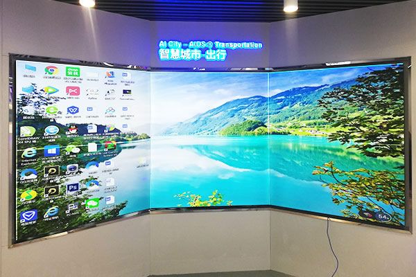 無(wú)縫拼接屏與小間距LED顯示屏哪個(gè)好？