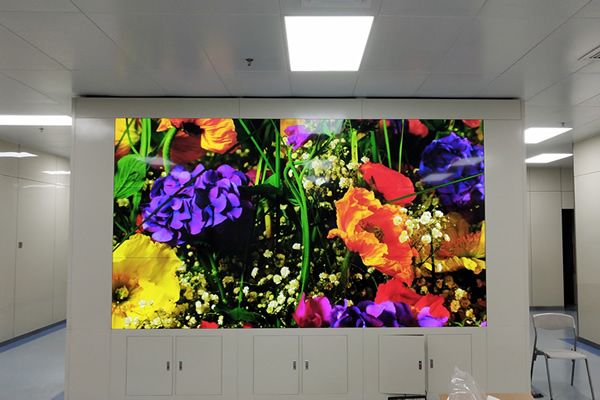 有比55寸0.88mm更小拼縫的液晶拼接屏嗎？