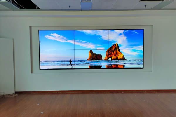 一套拼接屏價格大概多少錢？是這樣計算的