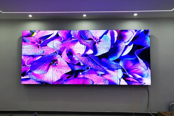 會議室顯示大屏使用拼接屏好，還是LED顯示屏好？