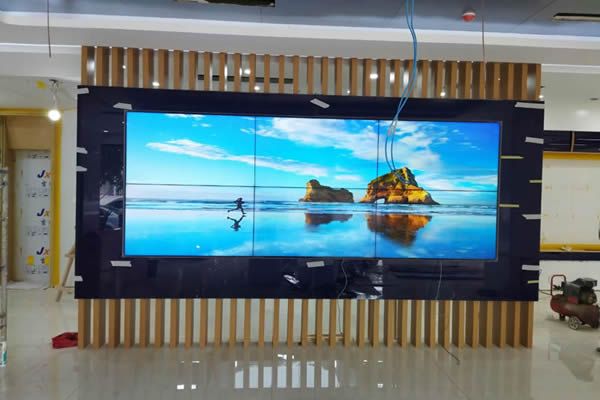 觸摸拼接屏分析_拼接屏是怎么實(shí)現(xiàn)觸摸功能的？