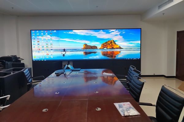 市場(chǎng)上那么多的拼接屏廠(chǎng)家，要怎么選擇呢？