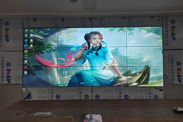 液晶拼接屏和LED全彩屏有什么不同，區(qū)別在哪里？