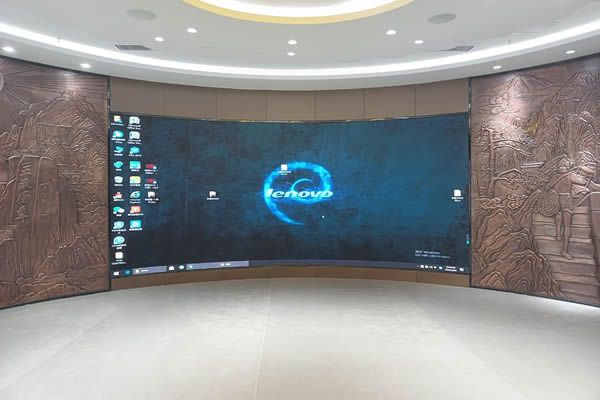 會議顯示大屏使用LED屏幕好，還是拼接屏好？