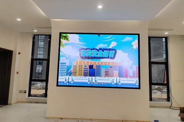 P2和P2.5的全彩LED顯示屏有什么區(qū)別，如何合理的選擇？