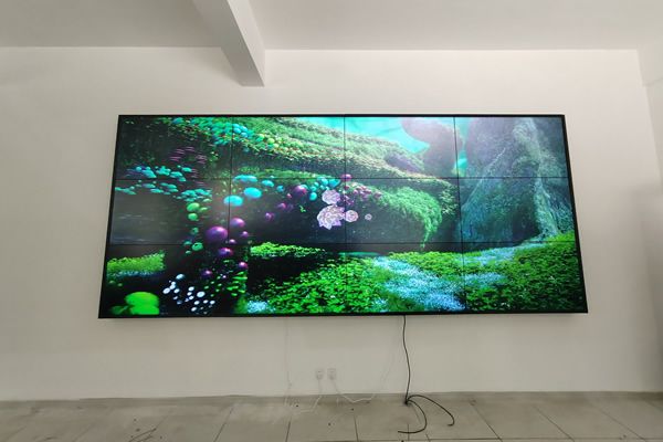 監(jiān)控拼接屏怎么設(shè)置分屏顯示的？