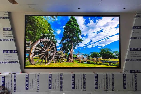 LED顯示屏可以當(dāng)電視機(jī)使用嗎？