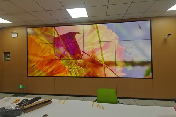 筆記本怎么連接會議大屏的，會議大屏與筆記本連接方法