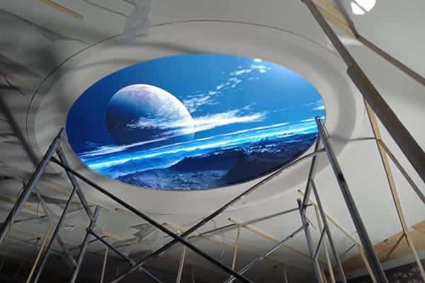 異形LED顯示屏有哪些，有什么特點(diǎn)？