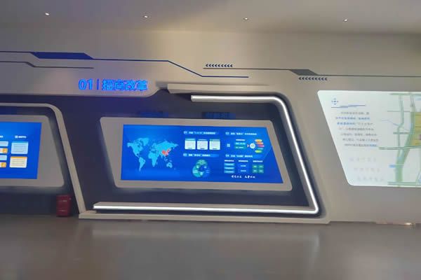 廣告大屏用哪種好？LED顯示屏帶來不一樣的視覺體驗(yàn)效果