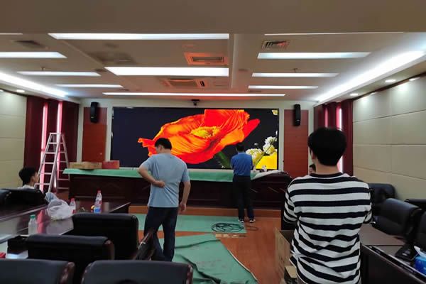 會(huì)議室大屏尺寸要多大合適？