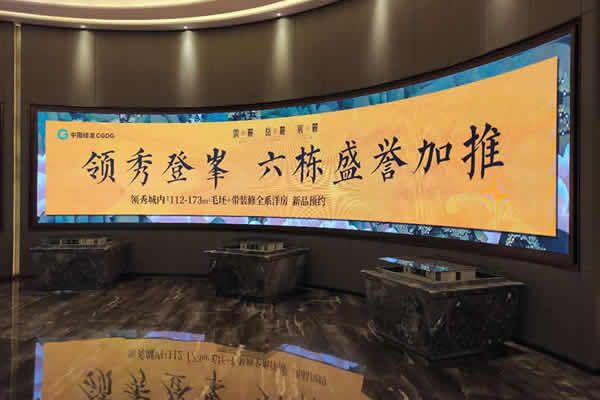 商場(chǎng)顯示大屏用哪種好？