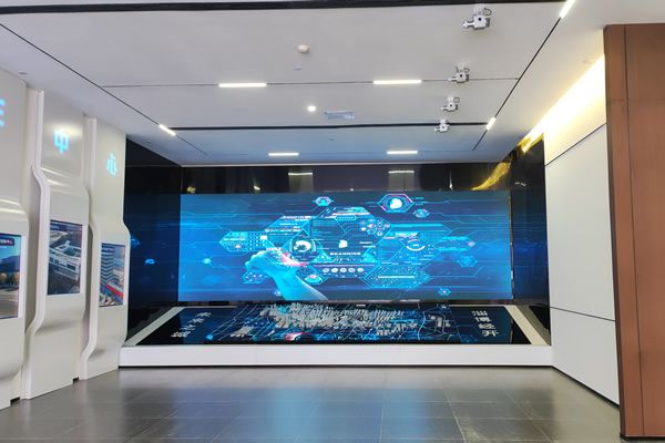 LED顯示屏正裝和倒裝有什么區(qū)別？