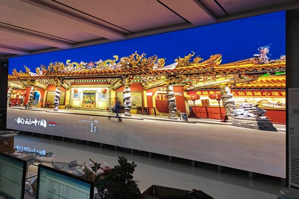 COB顯示屏和SMD顯示屏哪個好？