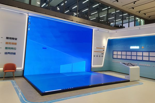 常見的展會(huì)展示大屏幕用哪種好，要做多大尺寸合適？