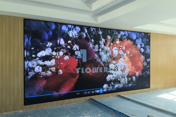 COB顯示屏P0.9相比P1.25有什么優(yōu)勢，COB技術(shù)有什么特點