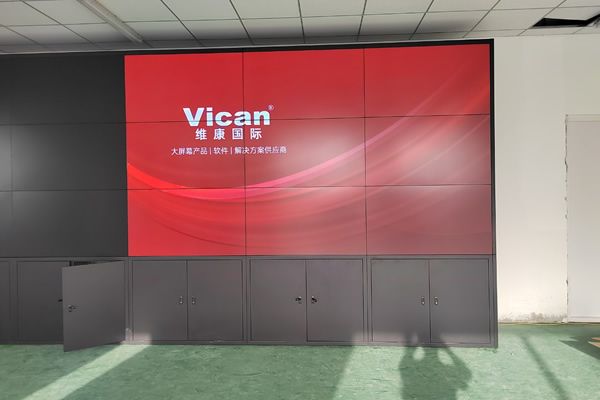 液晶拼接屏物理拼縫與實(shí)際拼縫的關(guān)系