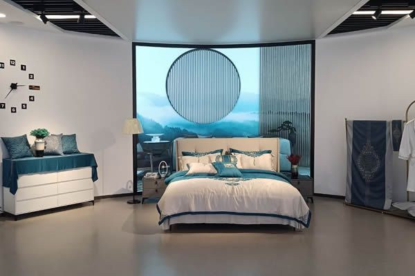 商場(chǎng)服裝店顯示大屏用哪種好？