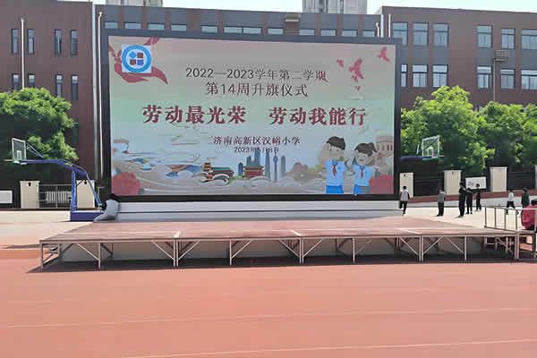 16米寬*4.8米高的舞臺，LED顯示屏尺寸多大好？